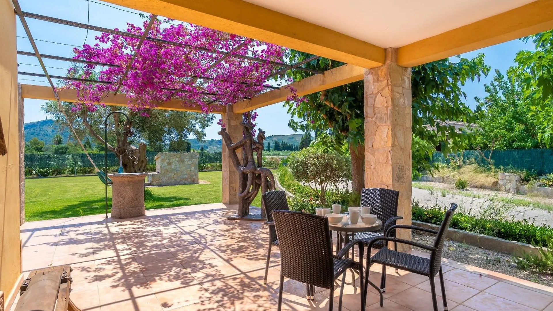 Villa Can Patriarca, For 8 With Pool, Garden And Mountain Views Alcudia 0*,  Spanyolország