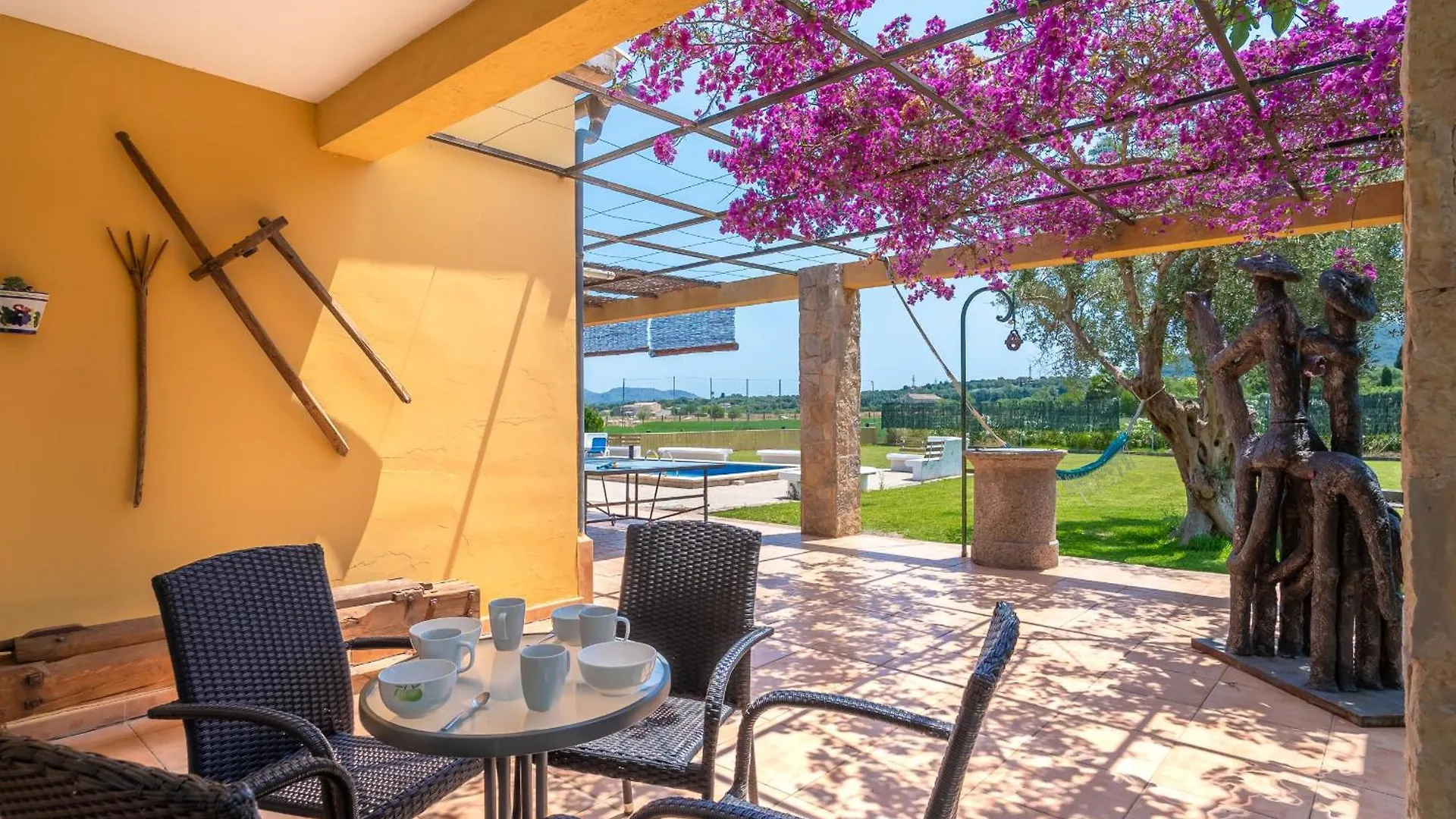Villa Can Patriarca, For 8 With Pool, Garden And Mountain Views Alcudia