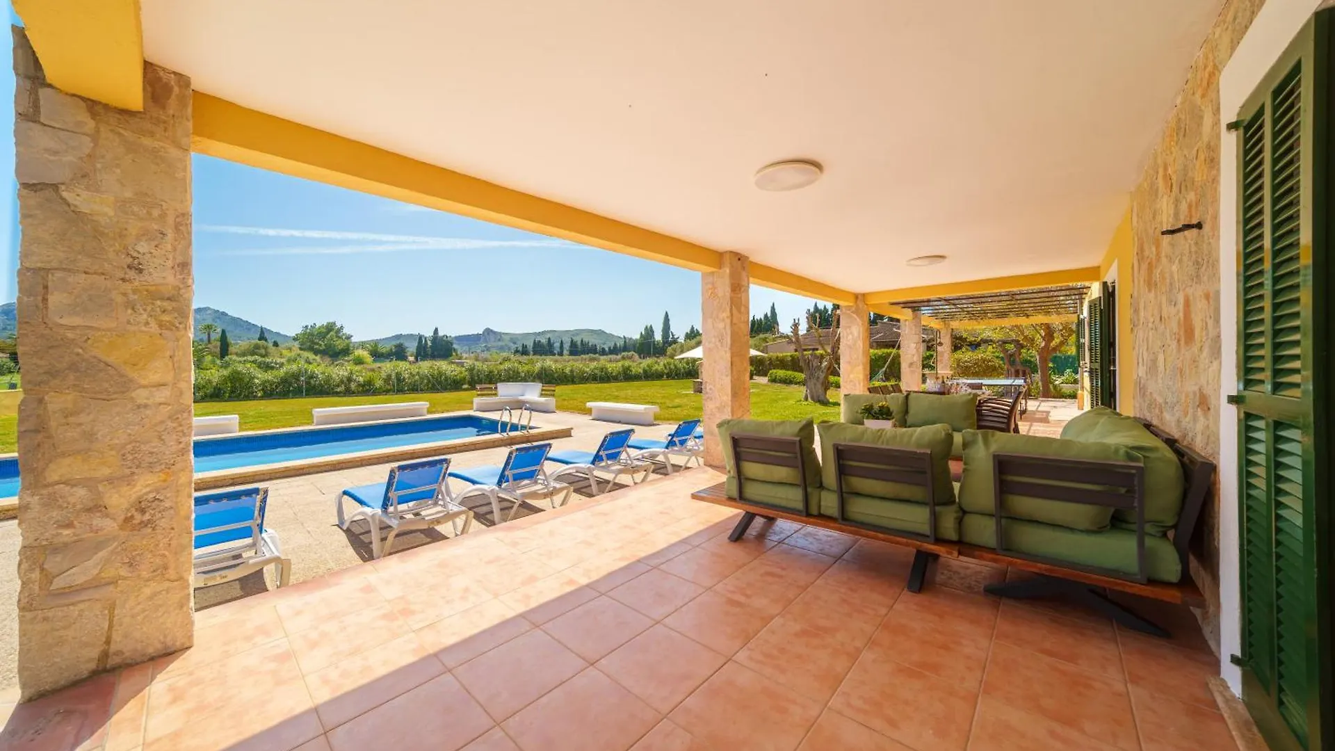 Nyaraló Villa Can Patriarca, For 8 With Pool, Garden And Mountain Views Alcudia
